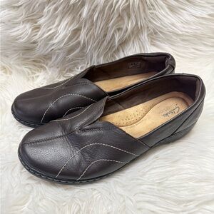 Clarks Women's Dark Brown Leather Loafers size 11